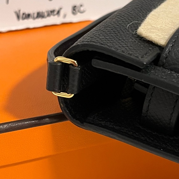 Hermes Kelly To Go Noir Epsom GHW - Picture 9 of 16